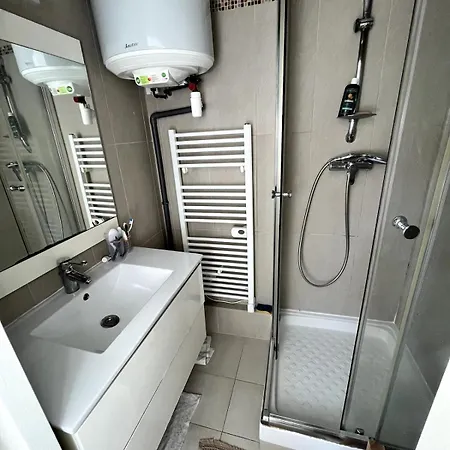 In Bercy Apartment